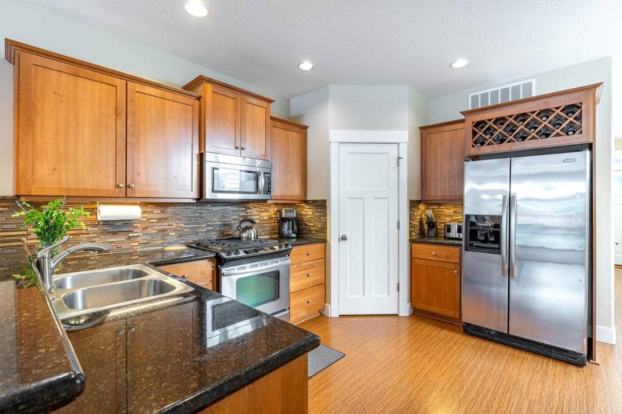 Modern Home, Four Bedrooms, King Beds Tigard Exteriér fotografie
