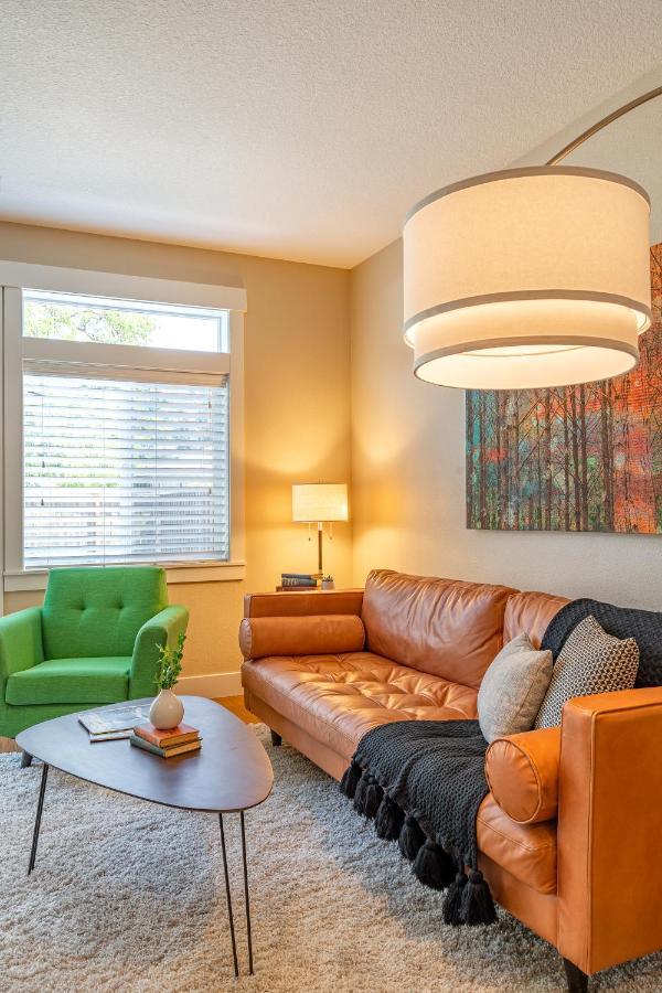 Modern Home, Four Bedrooms, King Beds Tigard Exteriér fotografie