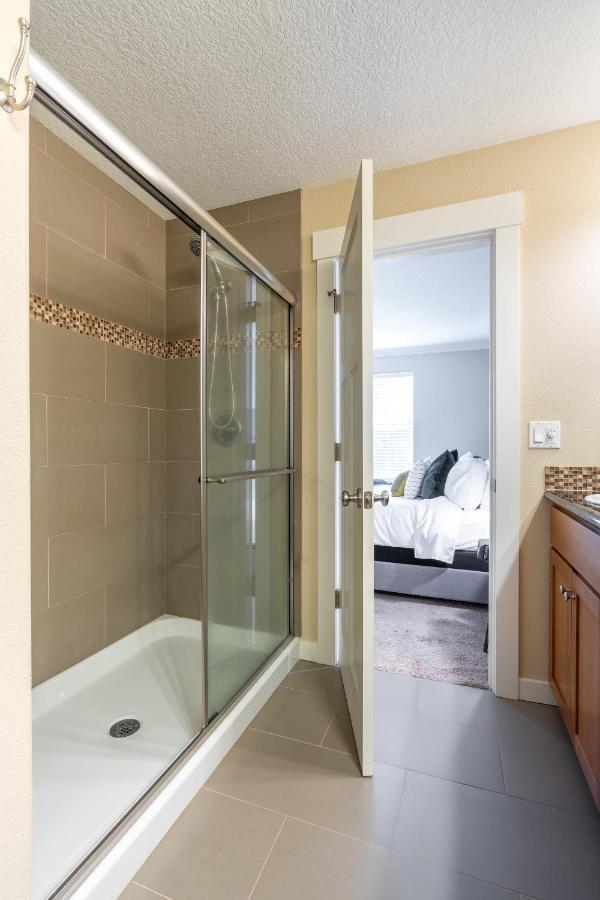 Modern Home, Four Bedrooms, King Beds Tigard Exteriér fotografie